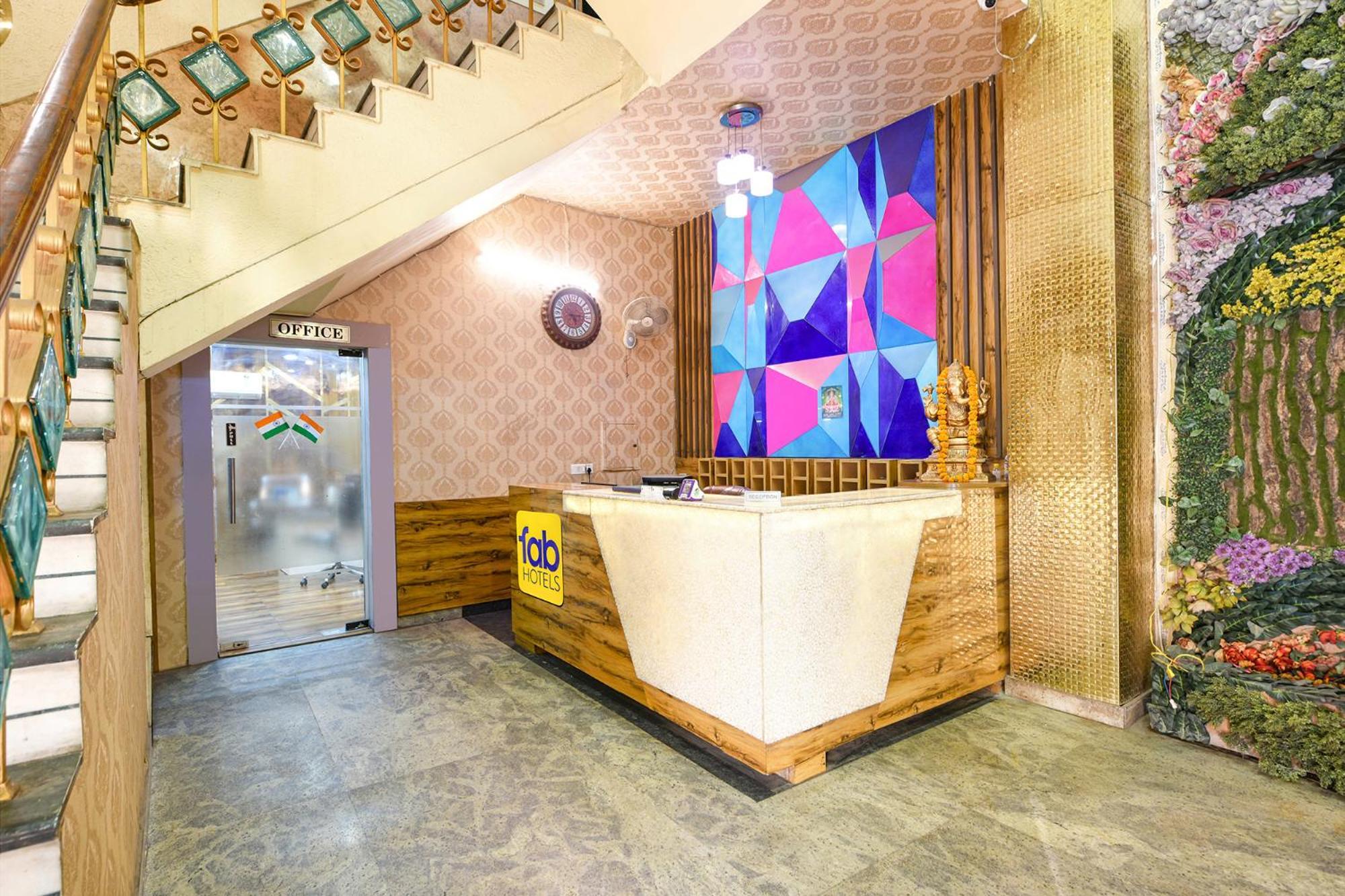 Fabhotel West View Gáziábád Kültér fotó
